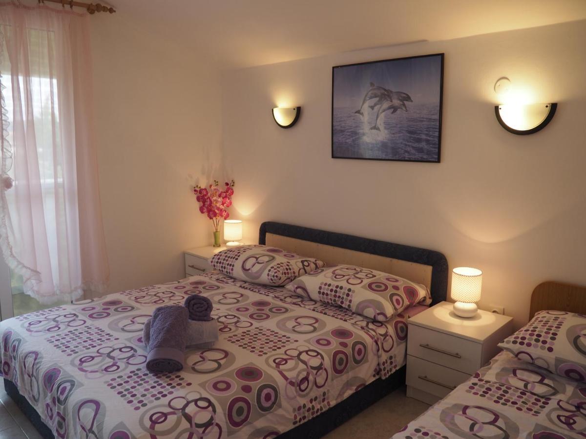 Apartments By The Sea Sevid, Trogir - 11505 Extérieur photo